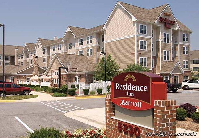 Residence Inn Фредерик Экстерьер фото