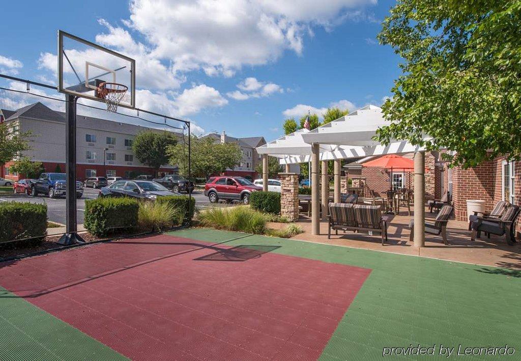 Residence Inn Фредерик Экстерьер фото