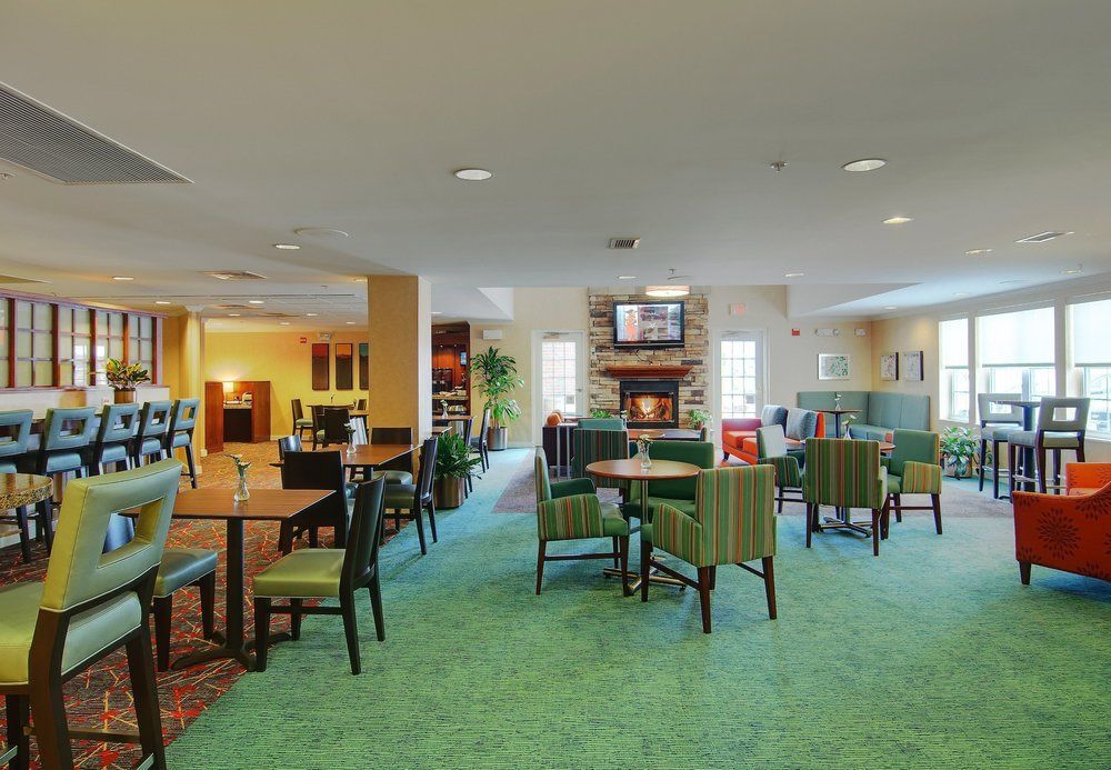 Residence Inn Фредерик Экстерьер фото
