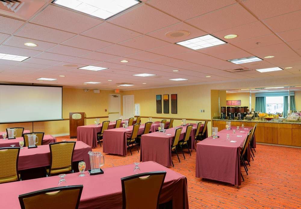 Residence Inn Фредерик Экстерьер фото